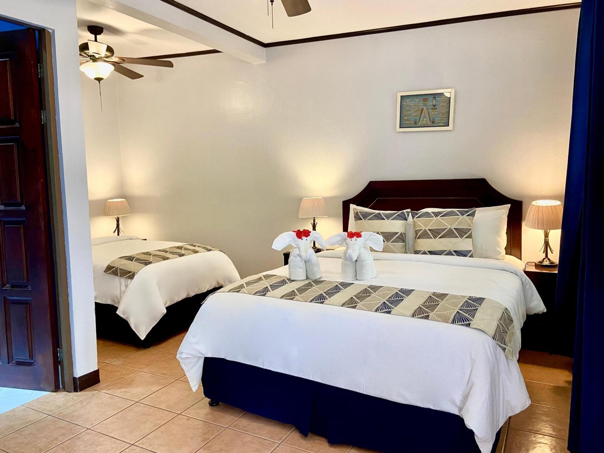 Hotel Playa Espadilla & Gardens Manuel Antonio Exterior photo