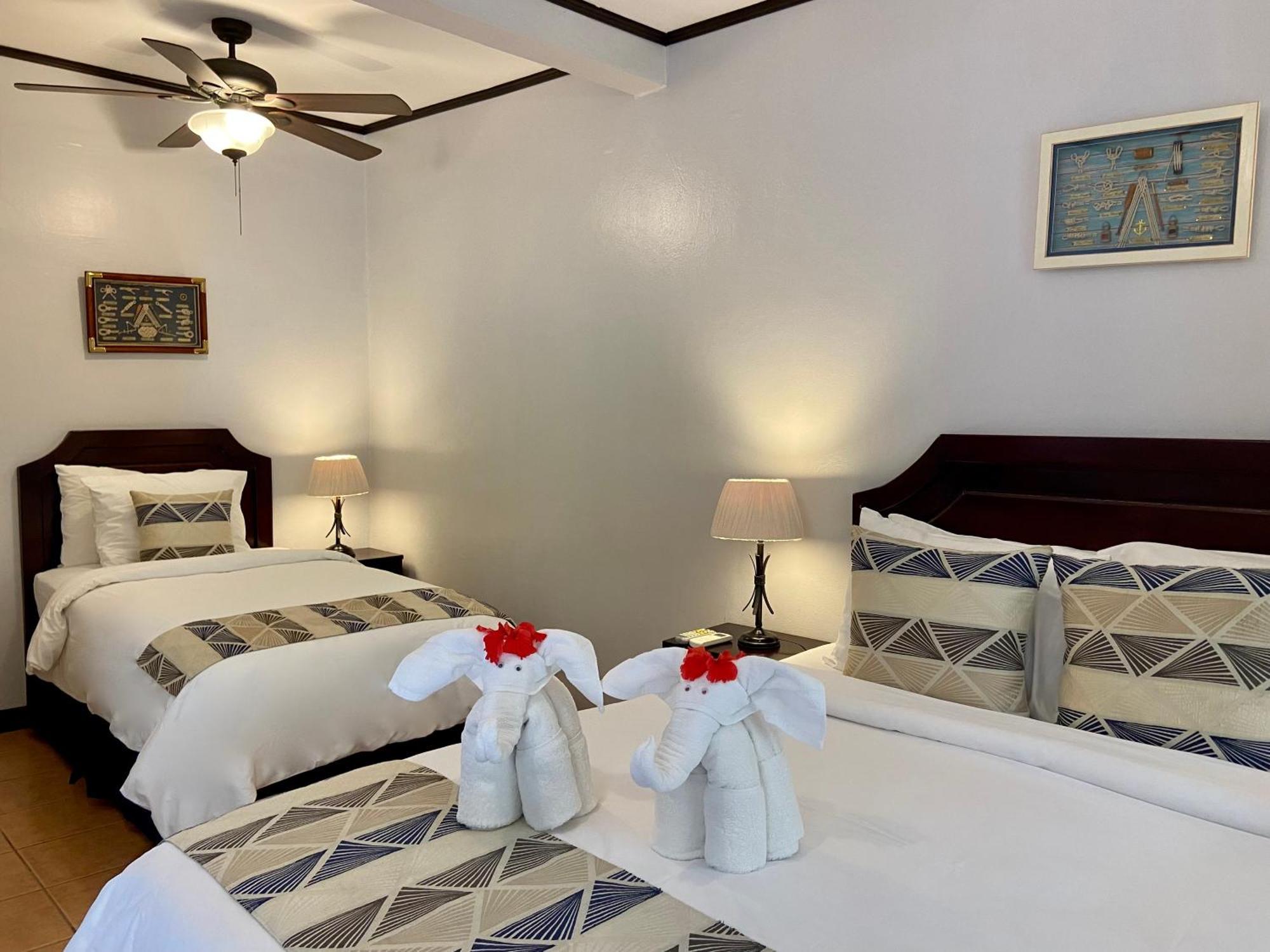 Hotel Playa Espadilla & Gardens Manuel Antonio Exterior photo